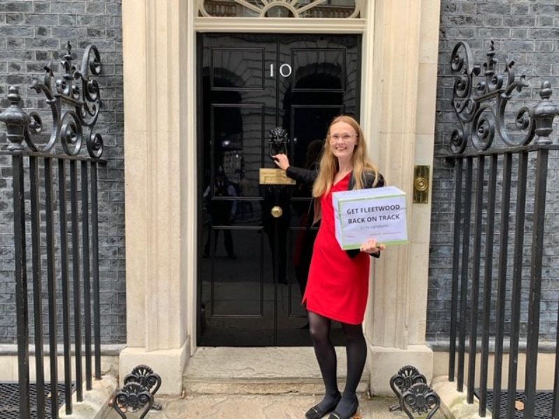Cat delivers petition to Number 10