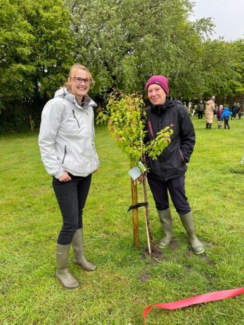 Cat and Pre-School Manager Mrs Crompton who co-ordinated the planting of the orchard